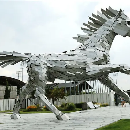 - In The Center - Private Parking - Klimatizacia