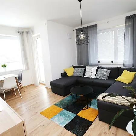 - In The Center - Private Parking - Klimatizacia Šamorín